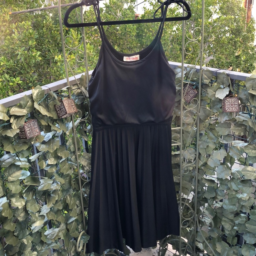 Vicky Vaughn Pretty Vintage Black Dress 70’s Prom - Picture 2 of 5